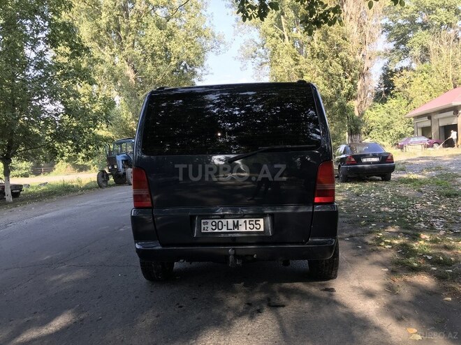 Mercedes Vito 1997, 233,180 km - 2.3 l - Zaqatala