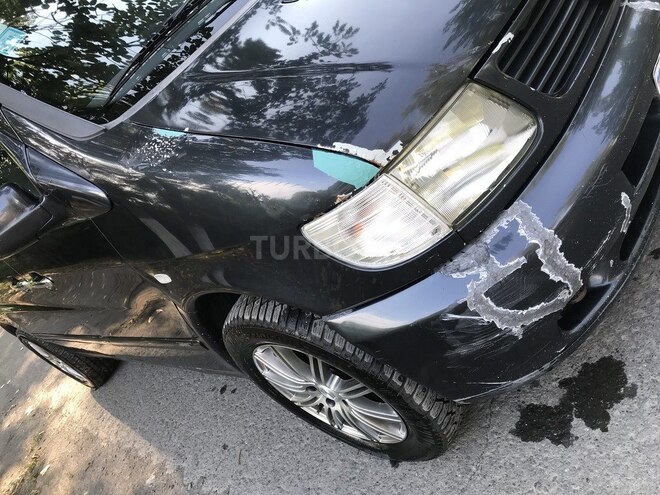 Mercedes Vito 1997, 233,180 km - 2.3 l - Zaqatala