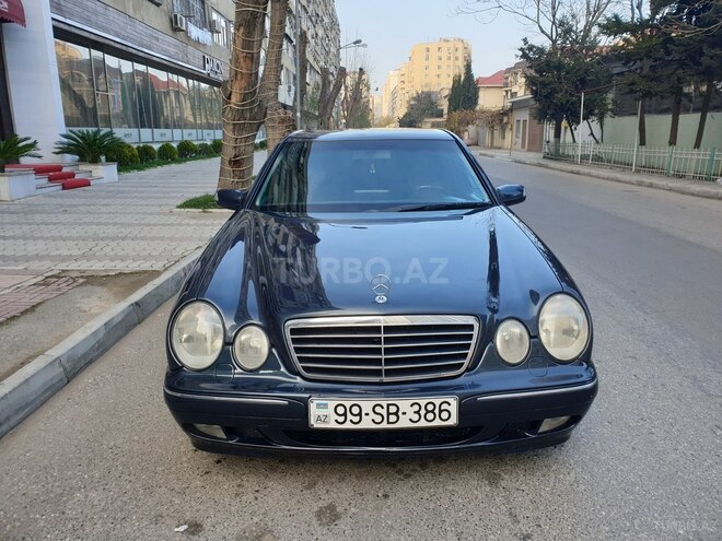 Mercedes E 240 2000, 229,000 km - 2.4 л - Bakı