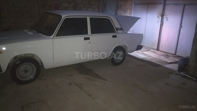 LADA (VAZ) 2107 2009, 85,000 km - 1.8 l - Bakı