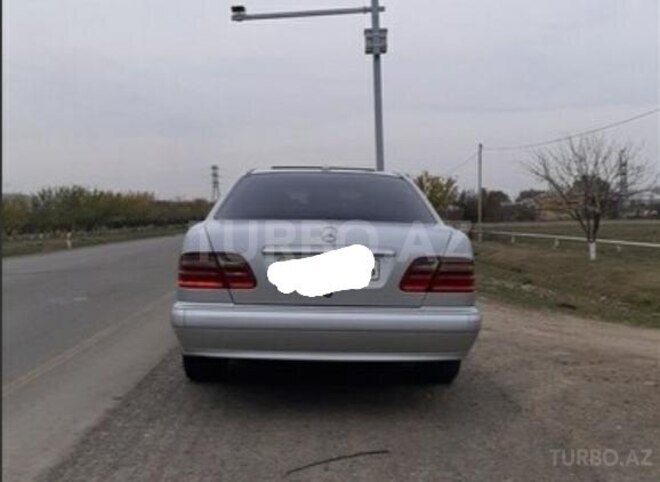 Mercedes C 220 2000, 150,000 km - 0.3 l - Gəncə