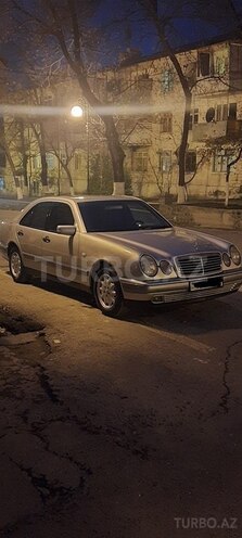 Mercedes E 230 1997, 288,000 km - 2.3 l - Şəki