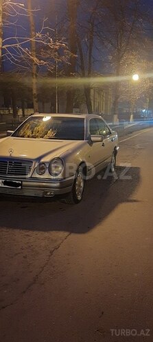 Mercedes E 230 1997, 288,000 km - 2.3 l - Şəki