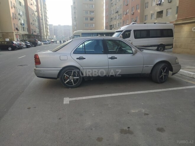 Mercedes C 180 1993, 288,550 km - 1.8 л - Bakı