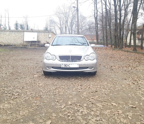 Mercedes C 240 2000, 260,125 km - 2.6 l - Masallı