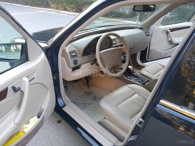 Mercedes C 230 1997, 245,000 km - 2.3 l - Sumqayıt