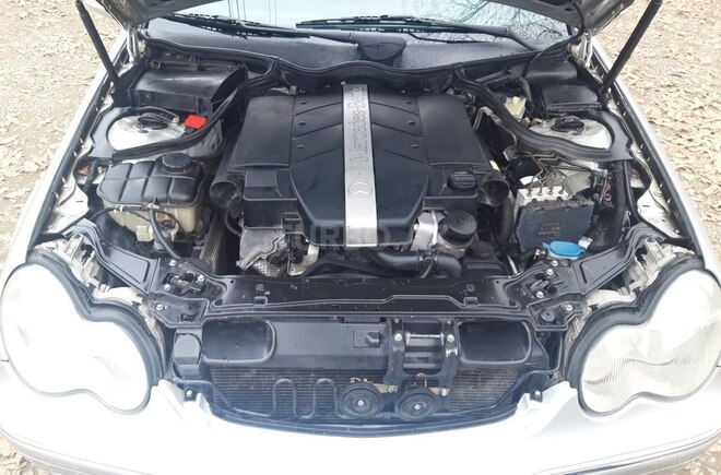Mercedes C 240 2000, 260,125 km - 2.6 l - Masallı
