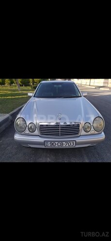 Mercedes E 240 1999, 325,000 km - 2.4 l - Xaçmaz