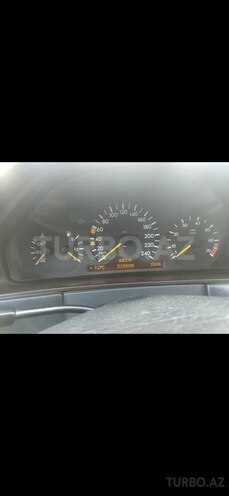 Mercedes E 240 1999, 325,000 km - 2.4 l - Xaçmaz