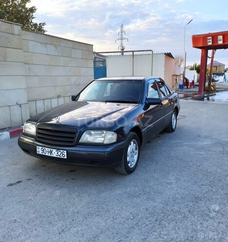 Mercedes C 220 1995, 353,000 km - 2.2 л - Sumqayıt