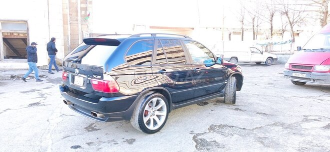 BMW X5 2001, 370,000 km - 4.4 l - Şəki