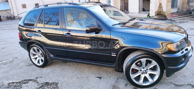 BMW X5 2001, 370,000 km - 4.4 l - Şəki