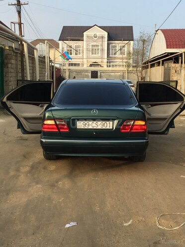 Mercedes E 270 2000, 437,497 km - 2.7 л - Bakı