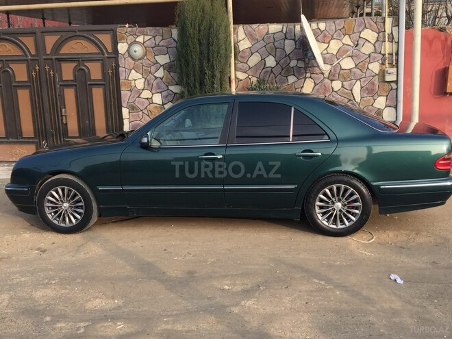 Mercedes E 270 2000, 437,497 km - 2.7 л - Bakı