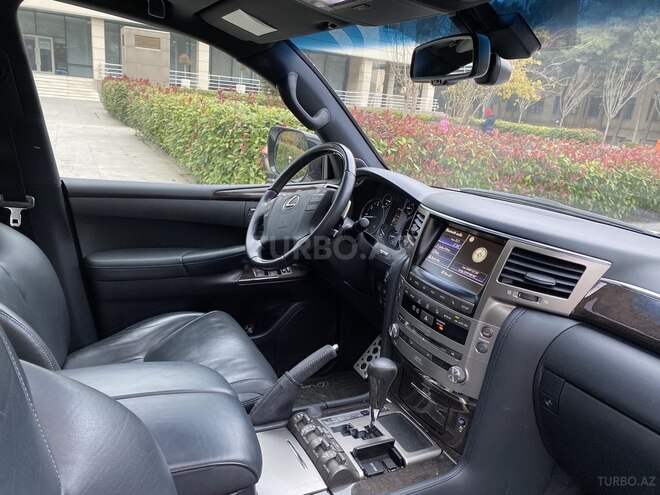 Lexus LX 570 2015, 60,500 km - 5.7 л - Bakı