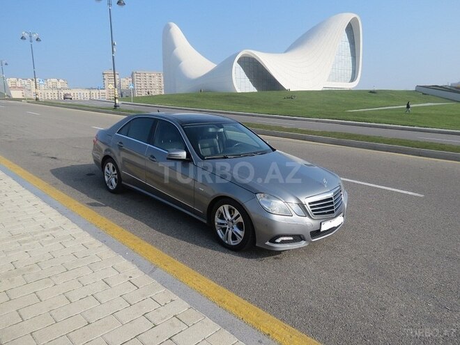 Mercedes E 250 2009, 204,000 km - 2.2 l - Bakı