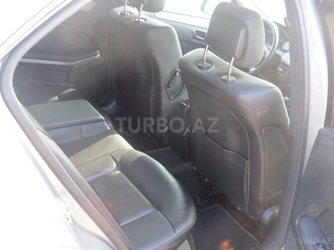 Mercedes E 250 2009, 204,000 km - 2.2 l - Bakı