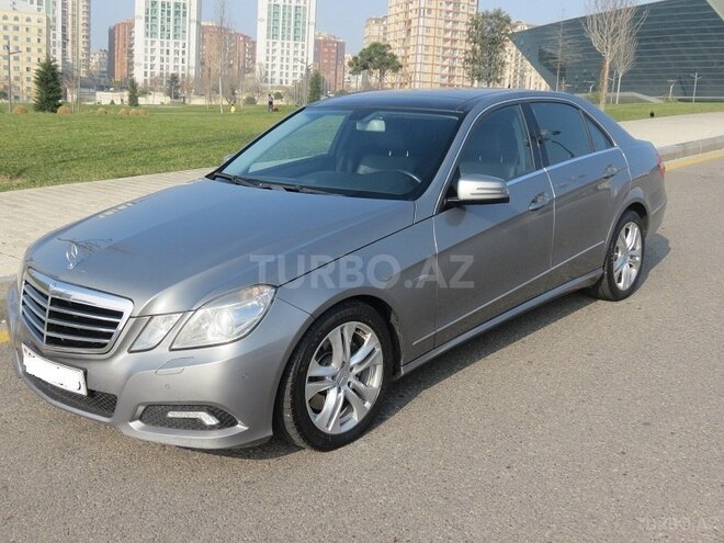 Mercedes E 250 2009, 204,000 km - 2.2 l - Bakı