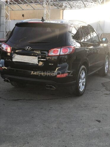 Hyundai Santa Fe 2010, 181,600 km - 2.0 l - Göygöl