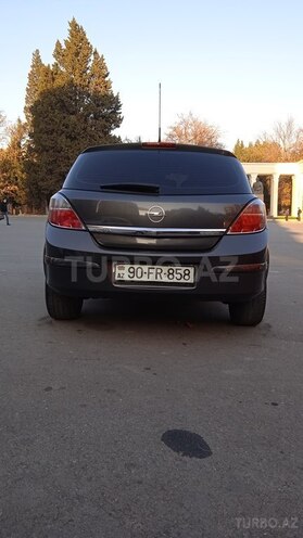 Opel Astra 2009, 225,000 km - 1.6 l - Mingəçevir