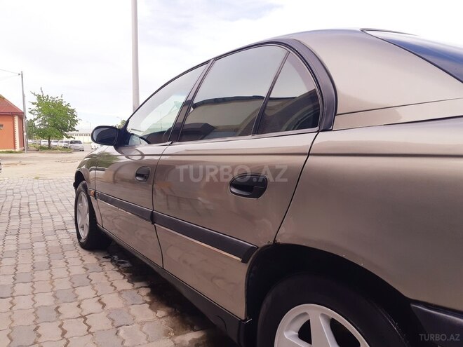 Opel Omega 1996, 334,000 km - 0.2 l - Gəncə