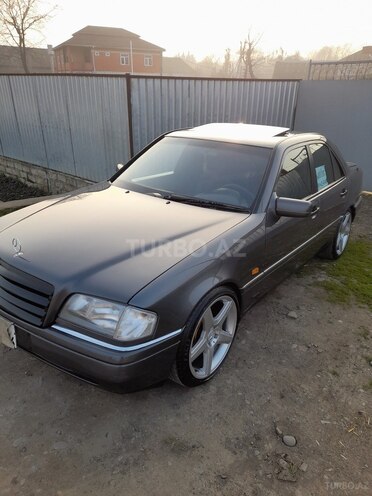 Mercedes C 200 1994, 258,771 km - 2.0 l - Masallı
