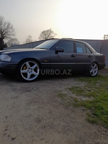 Mercedes C 200 1994, 258,771 km - 2.0 l - Masallı