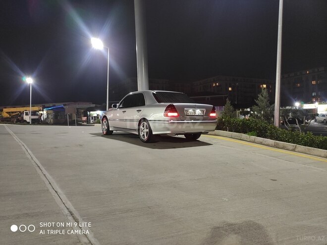 Mercedes C 220 1998, 329,971 km - 2.2 l - Bakı