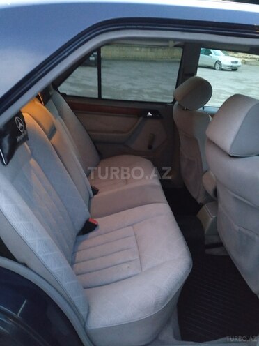 Mercedes E 200 1993, 390,000 km - 2.0 l - Bakı