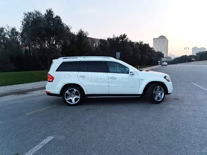 Mercedes GL 500 2012, 111,000 km - 5.5 l - Bakı