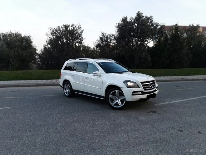 Mercedes GL 550 2012, 111,000 km - 5.5 l - Bakı