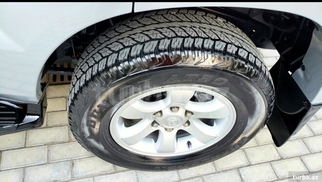 Toyota Prado 2004, 123 km - 2.7 l - Bakı