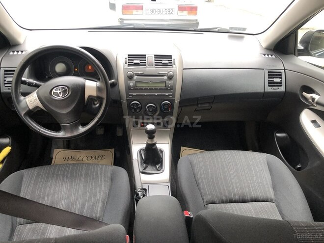 Toyota Corolla 2007, 268,000 km - 1.4 л - Bakı