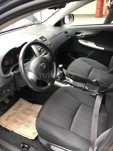 Toyota Corolla 2007, 268,000 km - 1.4 л - Bakı
