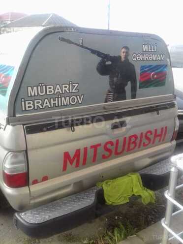 Mitsubishi L200 2004, 380,000 km - 2.5 l - Bakı