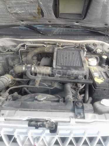 Mitsubishi L200 2004, 380,000 km - 2.5 l - Bakı