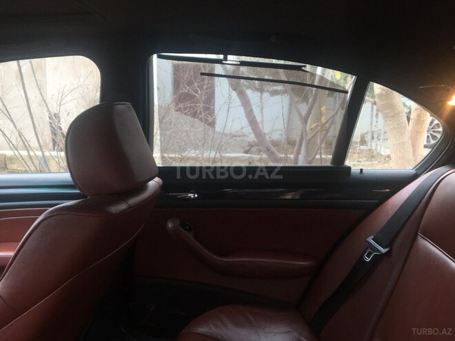 BMW 320 2001, 271,000 km - 2.2 л - Bakı