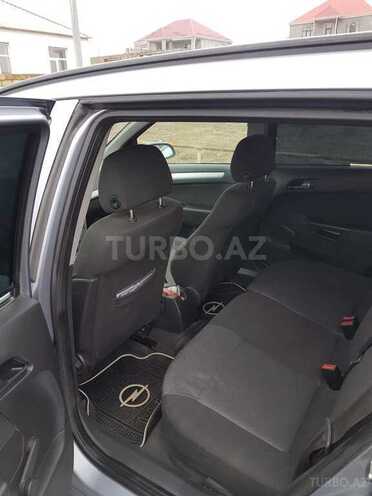 Opel Astra 2009, 215,000 km - 1.3 л - Oğuz