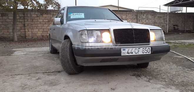 Mercedes E 250 1991, 576,664 km - 2.5 l - Sabirabad