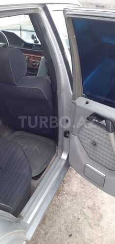 Mercedes E 250 1991, 576,664 km - 2.5 l - Sabirabad