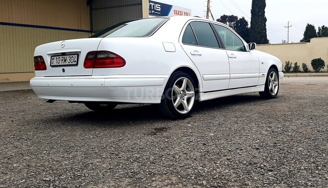 Mercedes E 230 1996, 425,033 km - 2.3 l - Bakı