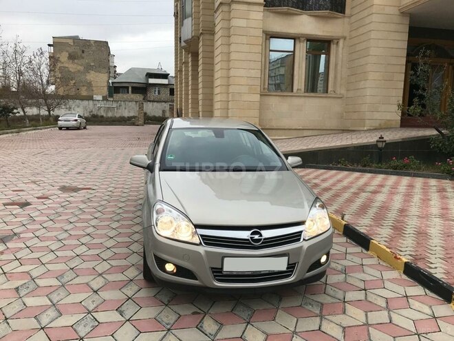 Opel Astra 2007, 178,000 km - 1.4 л - Bakı