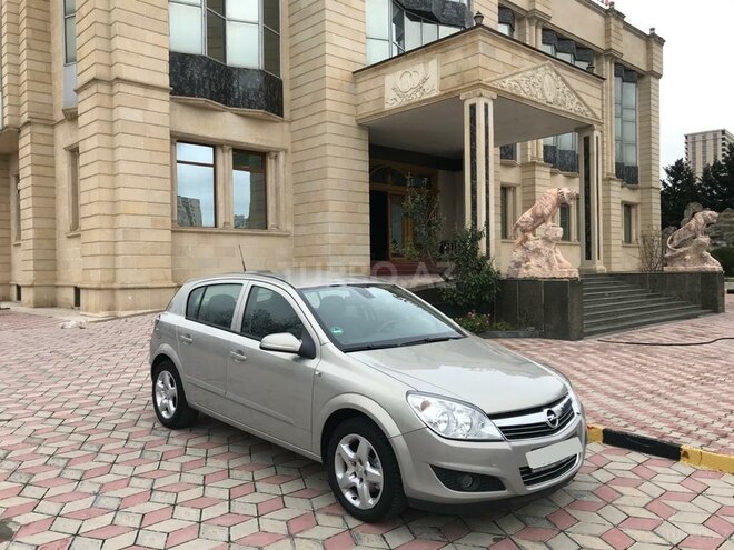 Opel Astra 2007, 178,000 km - 1.4 л - Bakı