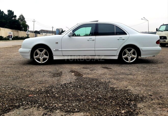 Mercedes E 230 1996, 425,033 km - 2.3 l - Bakı