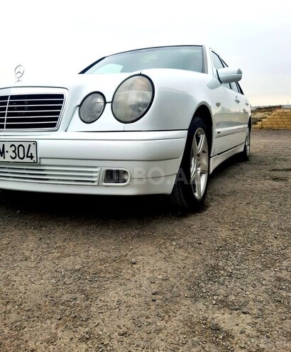 Mercedes E 230 1996, 425,033 km - 2.3 l - Bakı