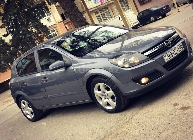 Opel Astra 2005, 208,000 km - 1.3 l - Bakı