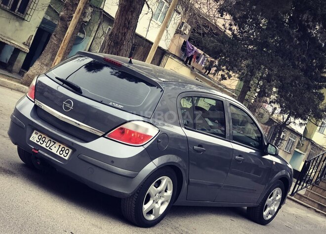 Opel Astra 2005, 208,000 km - 1.3 l - Bakı