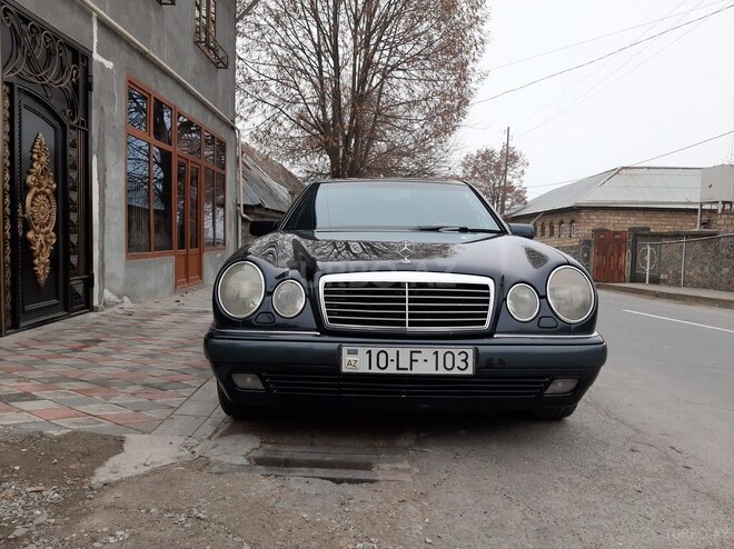 Mercedes E 230 1996, 496,110 km - 2.3 l - Şəki