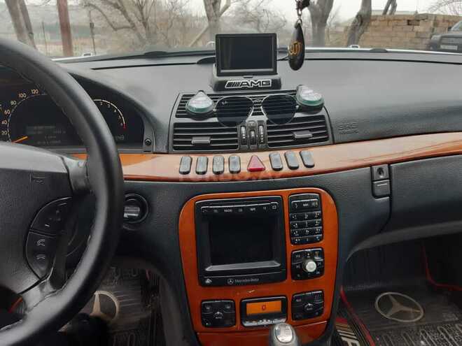 Mercedes V 220 2002, 350,000 km - 3.2 l - Bakı