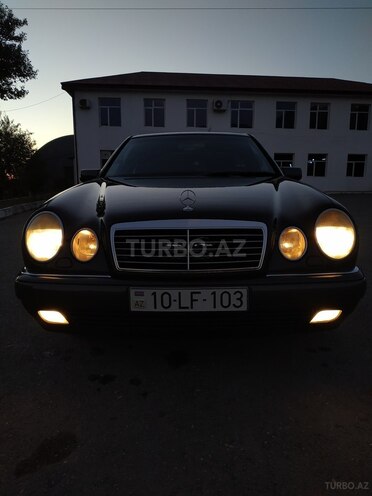 Mercedes E 230 1996, 496,110 km - 2.3 l - Şəki